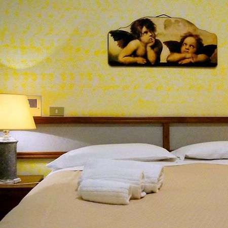 Hotel Cristallo Assergi Ngoại thất bức ảnh